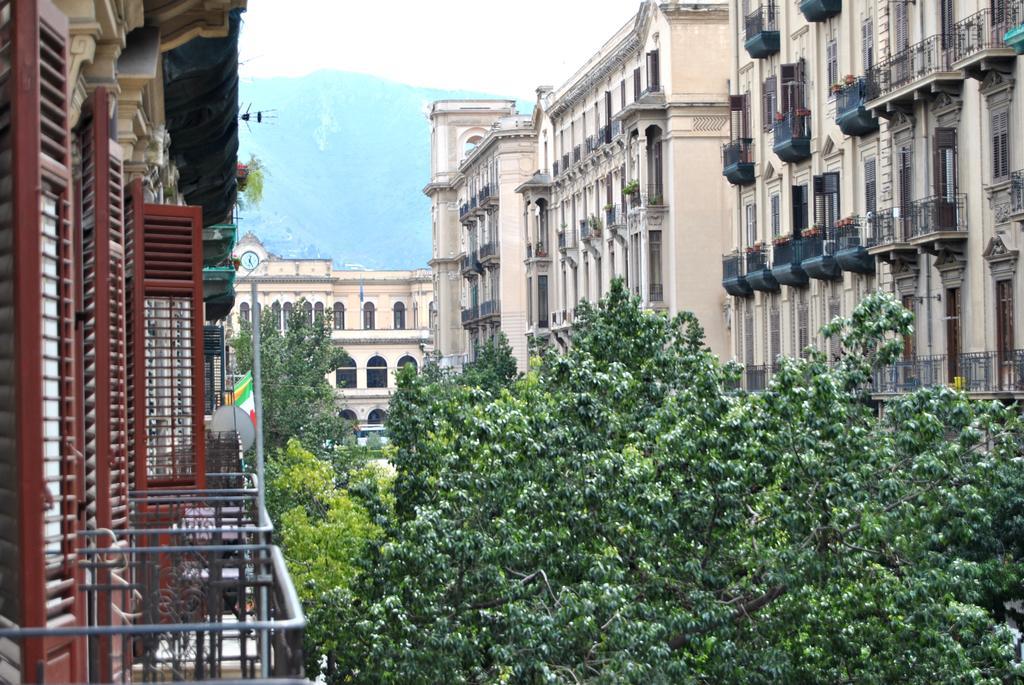 On The Way Hostel Palermo Dış mekan fotoğraf